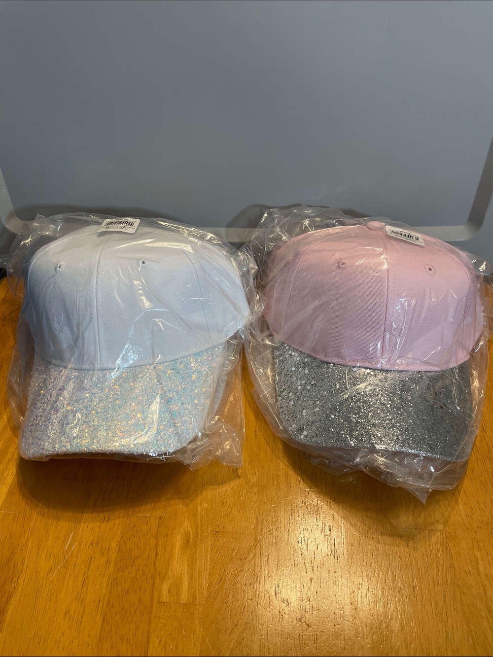 Weddingstar Glitter Trucker Hats Set of 4 NWT